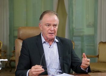 Governo do Estado estende quarentena até 04 de abril e anuncia mais restrições