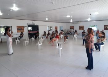 Supervisores Escolares recebem orientação para retorno às atividades educacionais em Nova Venécia