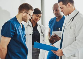 Com a abertura de novas UTIs no estado encontra-se a falta de medicamentos e profissionais