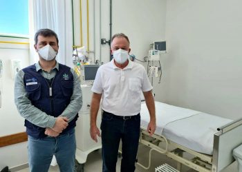 Renato Casagrande visita novos leitos Covid abertos no Hospital Materno Infantil Menino Jesus