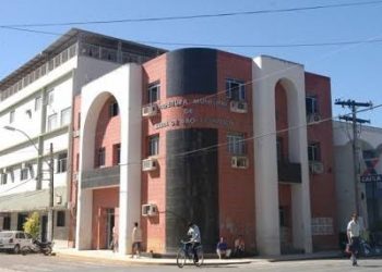 Prefeito de Barra de São Francisco sorteia leitoa, cabrito e bezerro para quem usa máscara