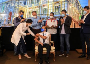 Estado antecipa vacinação contra Covid-19 dos trabalhadores do transporte coletivo rodoviário de passageiros