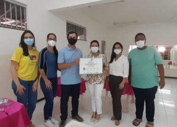 A Secretaria de Assistência Social realizou hoje no CRAS, reunião a fim de definir ações acerca da Estratégia Brasil Amigo da Pessoa Idosa