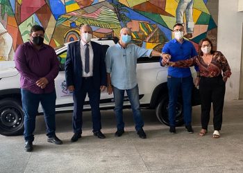 Seag entrega veículos para municípios capixabas