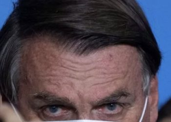 O que é prevaricação, crime que CPI da Covid investiga se Bolsonaro cometeu no caso Covaxin