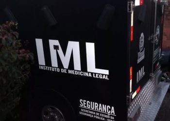 Homem é assassinado na frente de casa