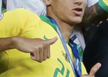 Sem Pedro, vetado pelo Flamengo, Jardine convoca Richarlison para seleção olímpica