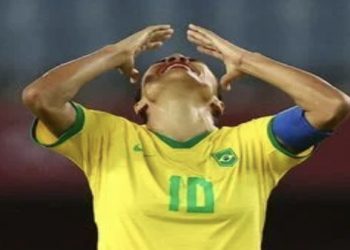 Brasil perde nos pênaltis e está eliminado do futebol feminino