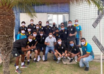 Jogadores e comissão técnica do Nova Venécia FC realiza doação de sangue no Hemoes em São Mateus