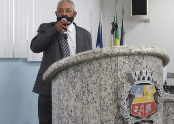 Jorge Machado aborda revisão salarial de servidores municipais