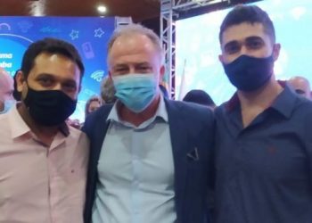 Nova Venécia participa de lançamento do Programa Capixaba de fomento à Educação em Tempo Integral