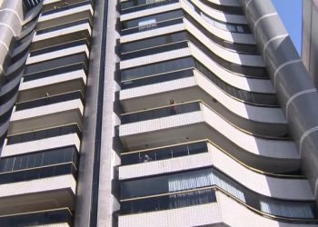 Jovem que assassinou os pais estava fazendo tratamento psiquiátrico