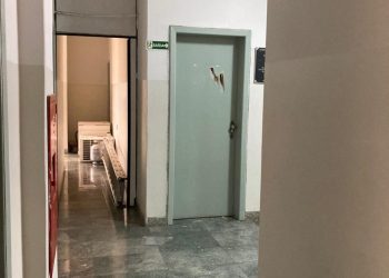 No Fórum de Nova Venécia um homem foi baleado