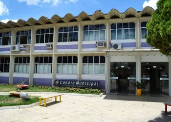 Câmara Municipal de Nova Venécia rejeita contas do ex-prefeito Lubiana Barrigueira