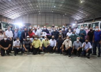 Governo do Estado entrega equipamentos do Programa Terra Firme para 34 municípios