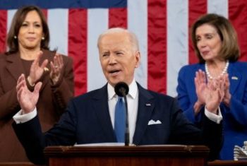 Biden chama Putin de “ditador” e afirma que americanos estão ao lado do povo ucraniano