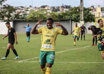 Nova Venécia vence o Brasiliense e abre vantagem na Série D