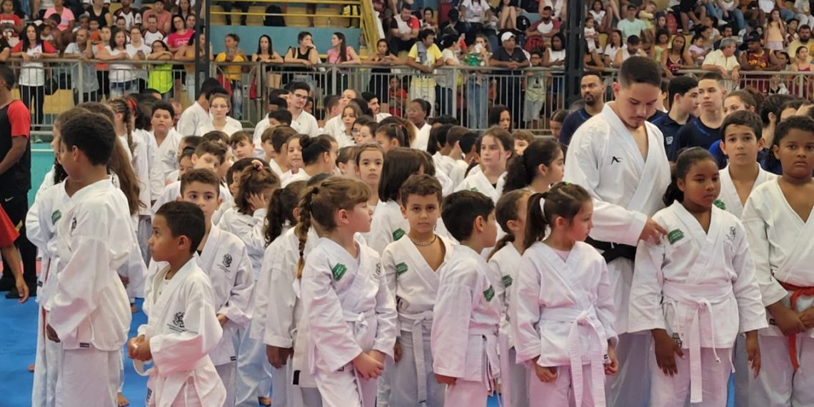 Karatecas de Jaguaré conquistam 31 medalhas em Etapa do Campeonato Estadual
