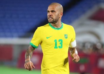 Prisão preventiva de Daniel Alves pode durar até 2 anos, diz especialista