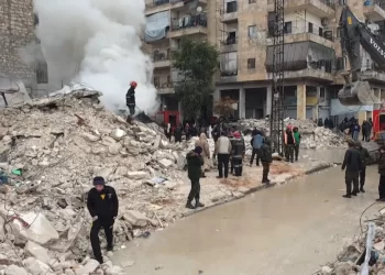 Turquia: Dois sobreviventes são resgatados 13 dias após terremoto