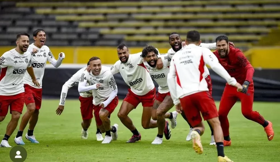 Vítor Pereira faz mistério para estreia do Flamengo na Libertadores
