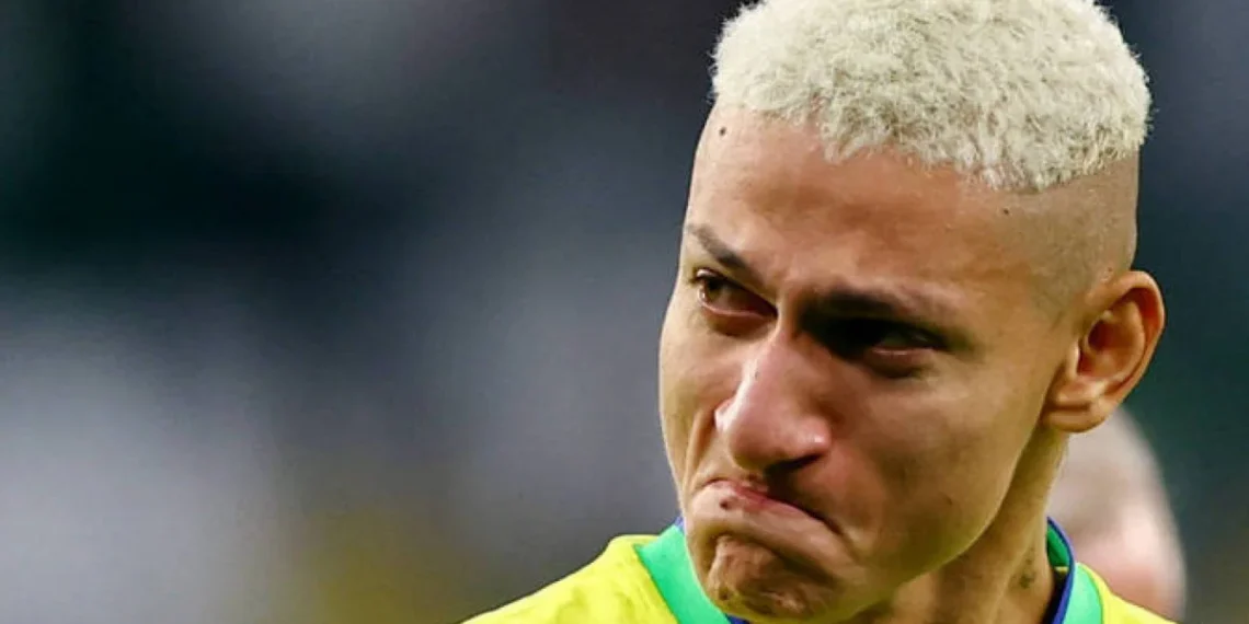 Fora da Seleção, Richarlison admite momento ruim: ‘Se eu fosse o Diniz, também não me convocaria’