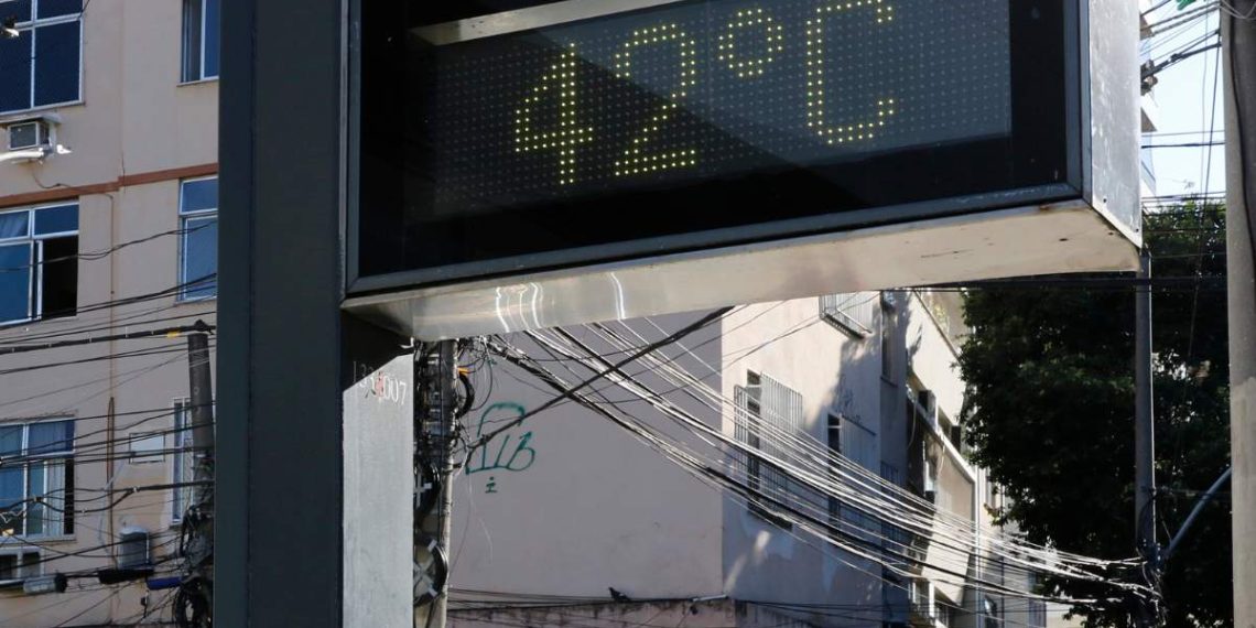 Calor de 42ºC no ES: veja previsão do tempo para o fim de semana