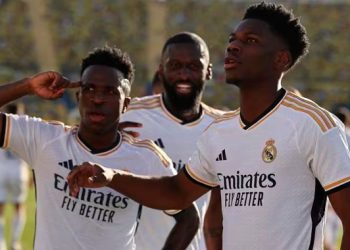 Real Madrid vence Las Palmas com gol de Vini Jr. e assume a liderança da La Liga