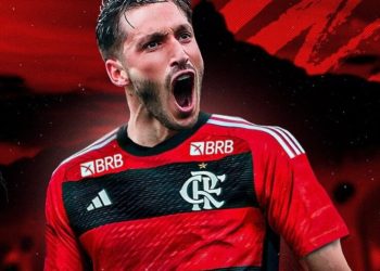 Flamengo anuncia a contratação do lateral-esquerdo Viña