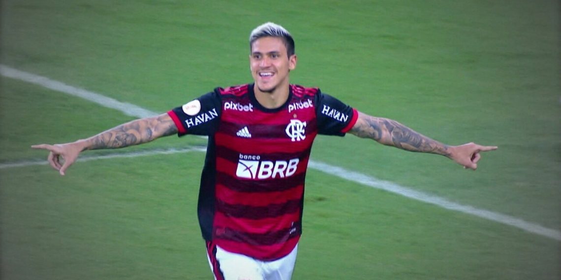 Com média de um gol por jogo, Pedro tenta marcar o primeiro em clássicos pelo Flamengo em 2024