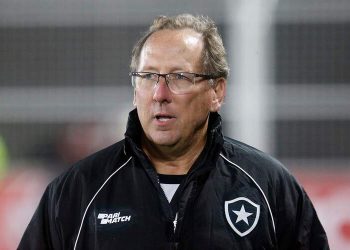 Textor, pressionado pelo STJD, diz que áudio é sobre jogo de “divisão menor”