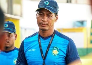 Hoje no Nova Venécia, Eleomar Pereira lembra que tirou o Rio Branco “do fundo do poço”