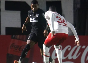 Libertadores: Botafogo elimina Red Bull Bragantino e está na fase de grupos