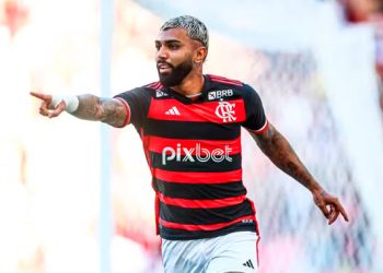 Landim deixa renovação de Gabigol no Flamengo para o fim do ano e assume risco de perdê-lo de graça