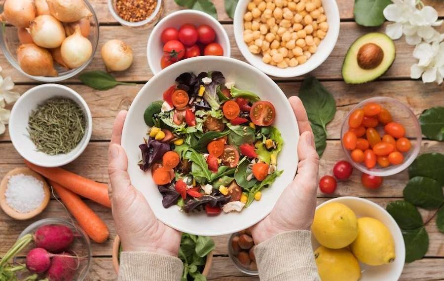 Conheça os alimentos que reduzem o risco de câncer, segundo a ciência