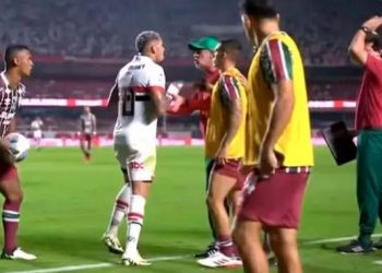 Os técnicos brasileiros estão desatualizados para o futebol?
