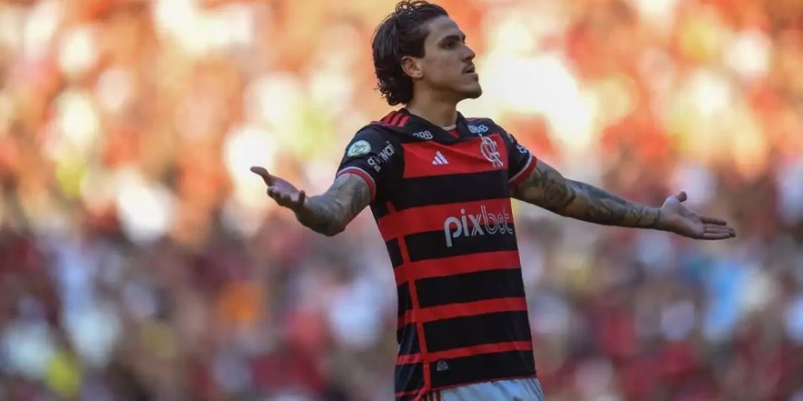 Flamengo vence o Atlético-GO e retoma a liderança do Brasileiro