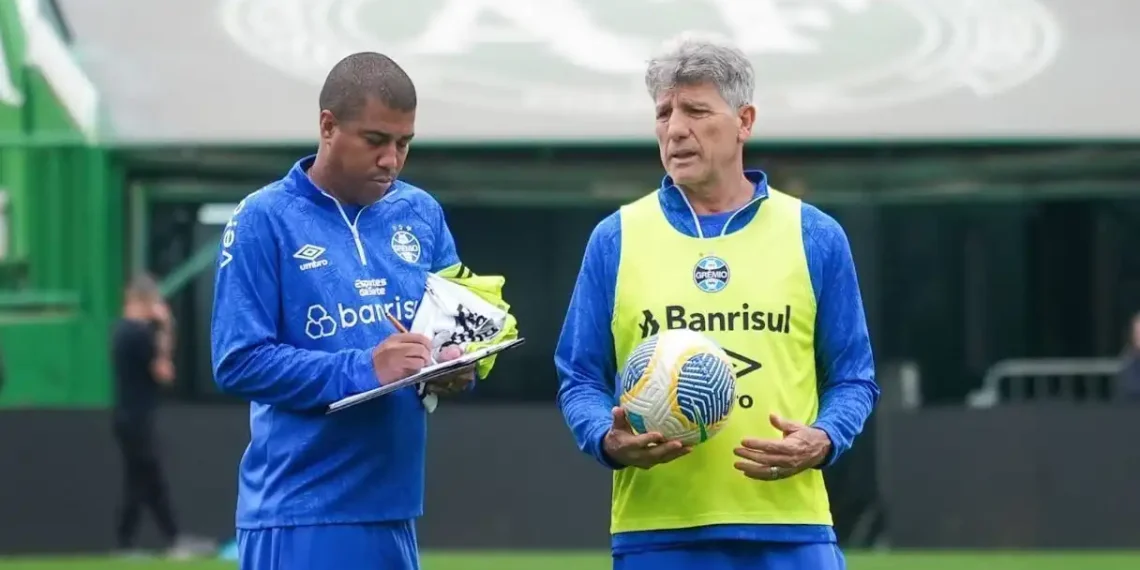 Na Arena Condá, Grêmio encara o Vasco tentando sair do Z4 do Brasileiro
