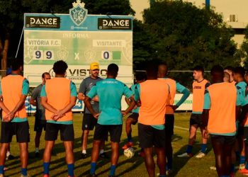 Vitória-ES ‘aposta’ em clássico para abrir vantagem na Copa Espírito Santo