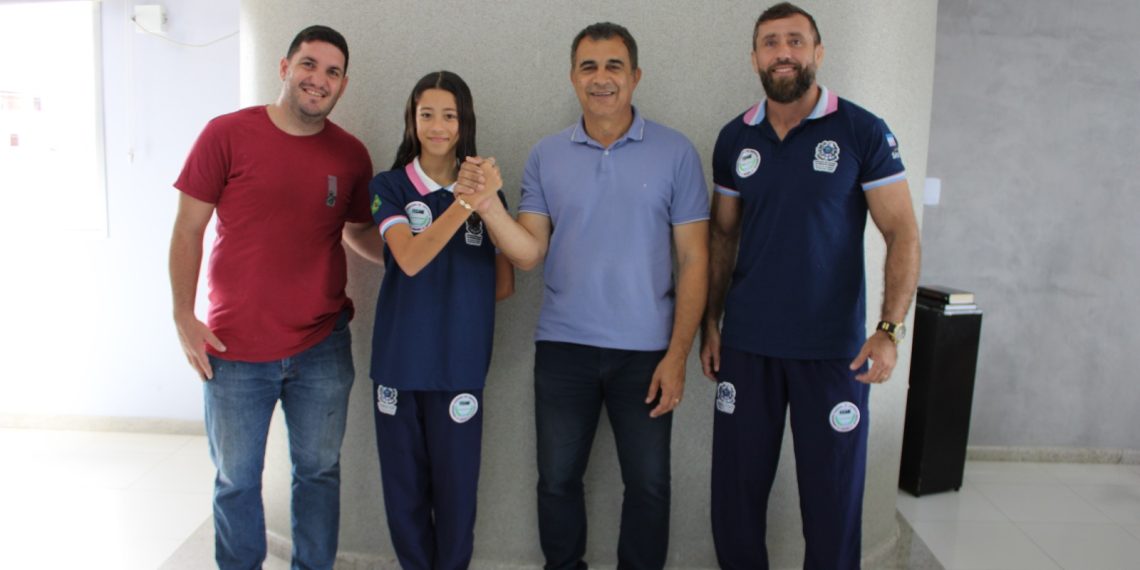 Atleta de karate de Jaguaré disputa Jogos Escolares Brasileiros