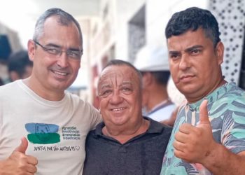 Prefeito Eleito Marcus da Cozivip e Vereador Wap Wap Visitam Feira do Bairro Vila Nova e Anunciam Melhorias para Feirantes
