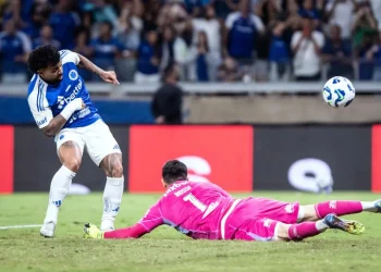 Após Lei do Ex com o Cruzeiro, Gabigol alfineta ex-presidente do Flamengo: “Eu saí por causa dele”