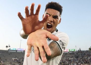 Botafogo vence PSG e abre vantagem na liderança do grupo do Mundial