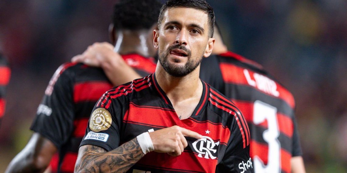Flamengo vence o Espérance na estreia do Mundial de Clubes