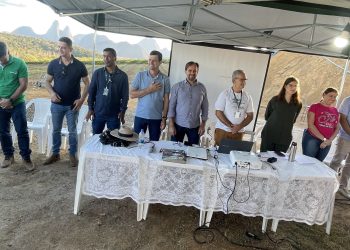 Famílias de Nova Venécia são beneficiadas com terras por meio do Programa Nacional de Crédito Fundiário