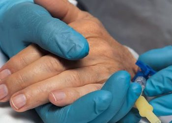 Telemedicina leva a primeira cirurgia domiciliar a paciente com dificuldade de locomoção em São Gabriel da Palha