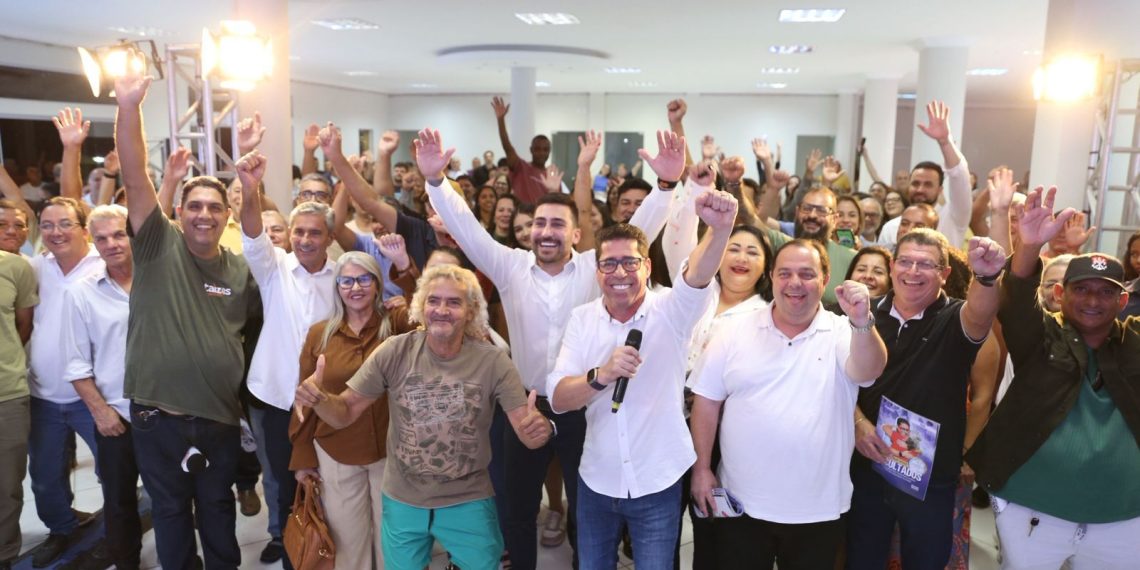 Marcelo Santos reúne 450 pessoas em Itapemirim em prestação de contas à região Sul