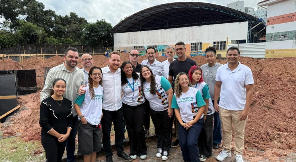 Gandini garante reforma e ampliação da Escola Renato Pacheco em Jardim Camburi