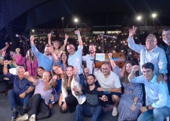 Marcus Batista anuncia pagamento do piso nacional do magistério com reajuste de até 30% para a próxima folha durante o EDUCAFEST