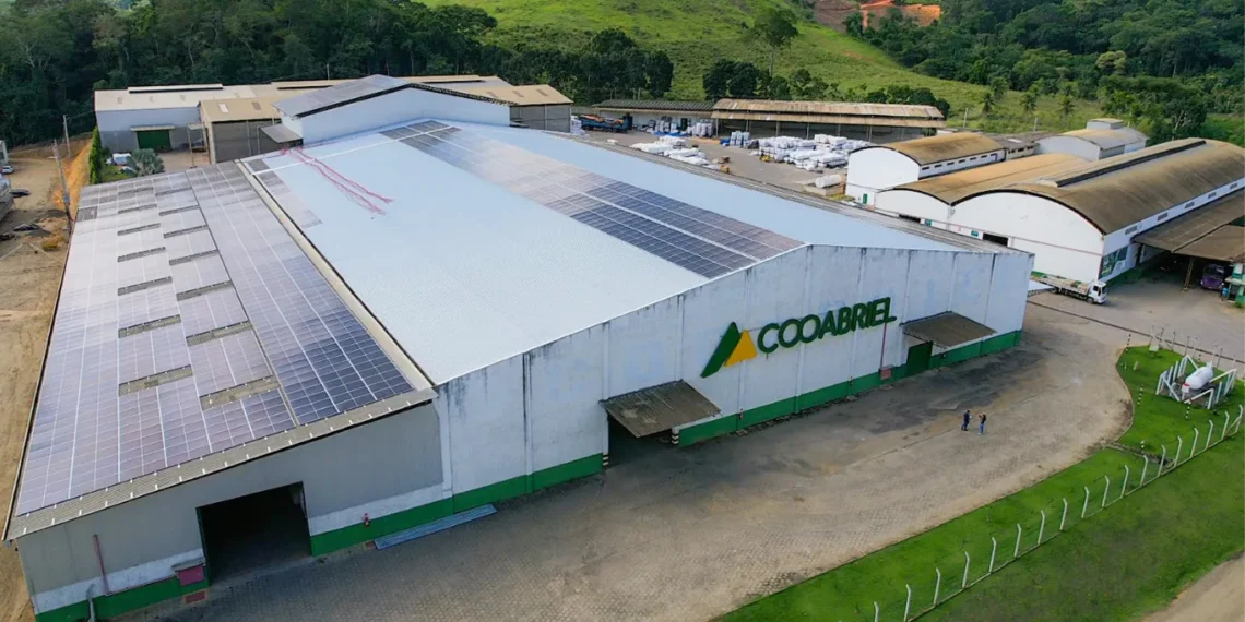Cooabriel é reconhecida como a maior cooperativa do agronegócio capixaba